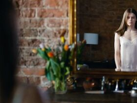 Катерина Шпица секси – Завтрак у папы (2015)