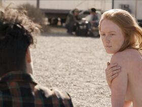 Бобби Сальвор Менуэс голая, Роберта Колиндрес голая – Я люблю Дика s01e06 (2017) #2