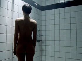 Катарина Шюттлер голая – Телефон полиции — 110 s39e08 (2010)