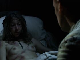 Жеральдин Мартино голая – Тайна замка тамплиеров s01e01 (2010) #3