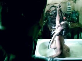 Силье Рейномо голая – Хвост (2012) #2 #2