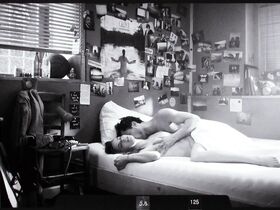 Саския Розендаль голая – Нигде (2016) #2