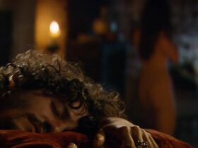 Луиза Пасто голая – Тайна замка тамплиеров s01e01 (2010) #3