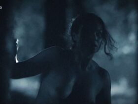 Мартина Прейссова голая – Гнев s01e09 (2016) #2