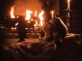 Глория Рубен голая – Дикая орхидея 2: Два оттенка грусти (1991) #2