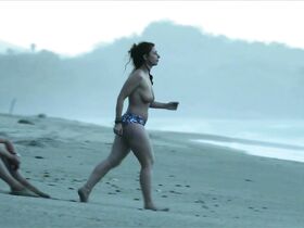 Лола Наймарк голая – Au nom du fils (2015) #2