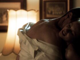 Мадлен Уэст голая – Патруль времени (2014) #3