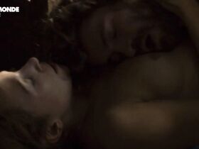 Лаура Смет голая – Полин и Франсуа (2010) #2