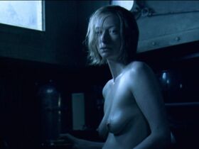 Тильда Суинтон голая – Молодой Адам (2003) #3