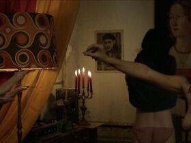 Валери Донзелли голая, Патрисия Андре голая – Длинные волны (2013) #2