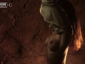 Миа Сара голая – Черный день, светлая ночь (1995) #2