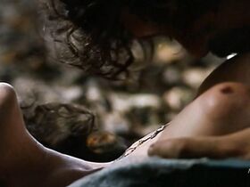 Моника Беллуччи голая – Бриганти (1994) #3