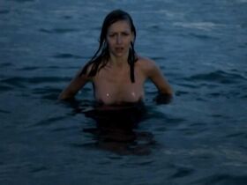 Сара Веласкез голая – Каннибал (2013)