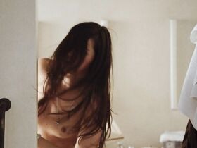 Нора Чирнер голая – Красавчик (2007) #2