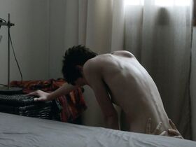 Сара Жиродо голая – Бюро s01e05 (2015)