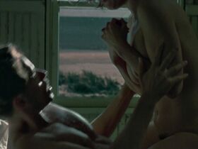 Кейт Уинслет голая – Милдред Пирс (2011) #3