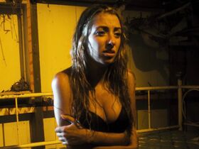 Лорен Франческа секси – Грязь (2015) #2