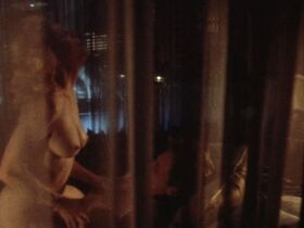 Мадонна голая – Тело как улика (1993) #2