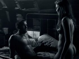 Лили Симмонс голая – Банши s02e02 (2014) #3
