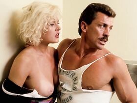 Делия Шеппард голая – Убийство в американском стиле (1990) #3