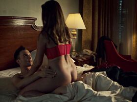 Натали Крилл голая – Тёмное дитя s03e02 (2015)