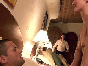 Диана Ньютон голая – Пьяная свадьба (2015)