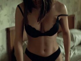 Сальма Хайек секси – Недотепы (2000)