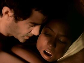 Рутина Уэсли секси, Наташа Алам секси – Настоящая кровь s03e03 (2010) #3