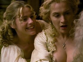 Кейт Уинслет голая, Кирсти Освальд голая – Версальский роман (2014) #2