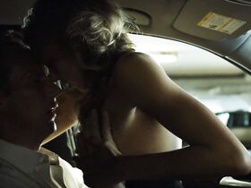 Пенелопа Митчелл голая, Джессика Пайк голая – Молния (2015) #3