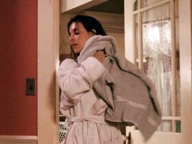 Мэделин Стоу голая – Stakeout (1987) #2