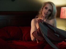 Джиа Кроватин голая – Грязный уик-энд (2015) #2