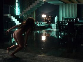 Шивани Гаи голая – Доминион s02e11 (2015) #3