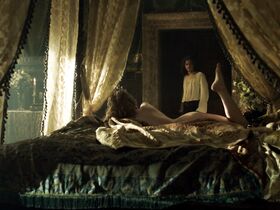 Холлидей Грейнджер голая – Борджиа s03e02 (2013) #2