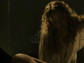 Холлидей Грейнджер секси – Борджиа s03e03 (2013)