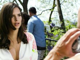 Эмили Ратаковски секси – 128 ударов сердца в минуту (2015)