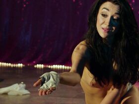 Рен Уокер голая – Стриптизёрши (2016)