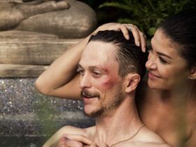 Джессика Зор секси – Королевство s02e03 (2015)