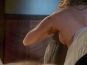 Хлоя Севиньи голая – Американская история ужасов s05e10 (2015) #2