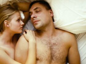 Александра Бортич голая, Рената Литвинова голая – About Love (2015) #3