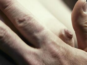 Юлия Снигирь голая – About Love (2015) #3