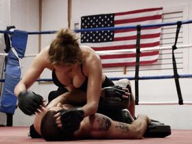 Дженнифер Лопес секси – Оттенки синего s01e01 (2016) #2