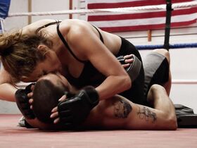 Дженнифер Лопес секси – Оттенки синего s01e01 (2016) #3