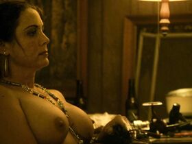 Мека Крейг голая – Все ошибки зарыты (2015)