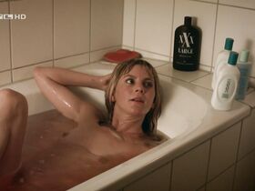 Луиза Бер голая – Männer! Alles auf Anfang s01e05 (2015)