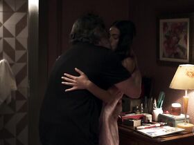 Жулиана Паэс секси, Интия Сенек секси – A Dona do Pedaco s01e13 (2019) #10