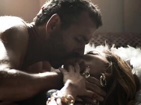 Жулиана Паэс секси – Королева кондитерской s01e15 (2019) #8