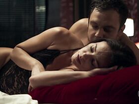 Паола Оливейра секси – A Dona do Pedaco s01e36 (2019)