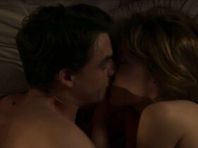 Аликс Пуасон секси – Игра влияния s02e02-03 (2022) #5