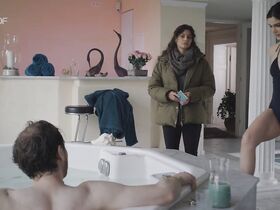 София Мерседес Буртшер секси – SOKO Koln s21e09 (2022)